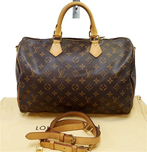 louis vuitton bandouliere 35 monogram